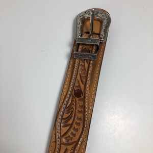 Men’s Leather Western Belt